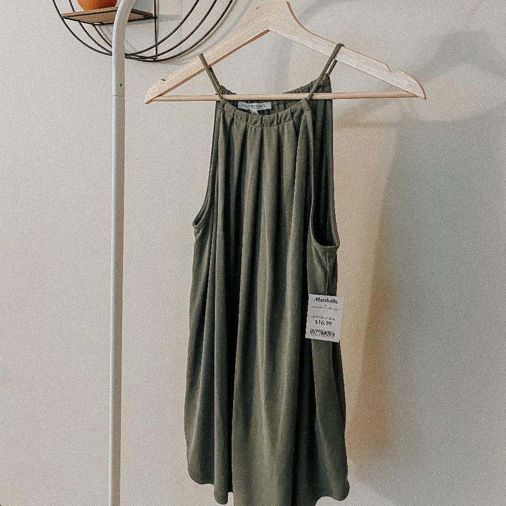 Sleeveless Green Top - SMALL - NWT